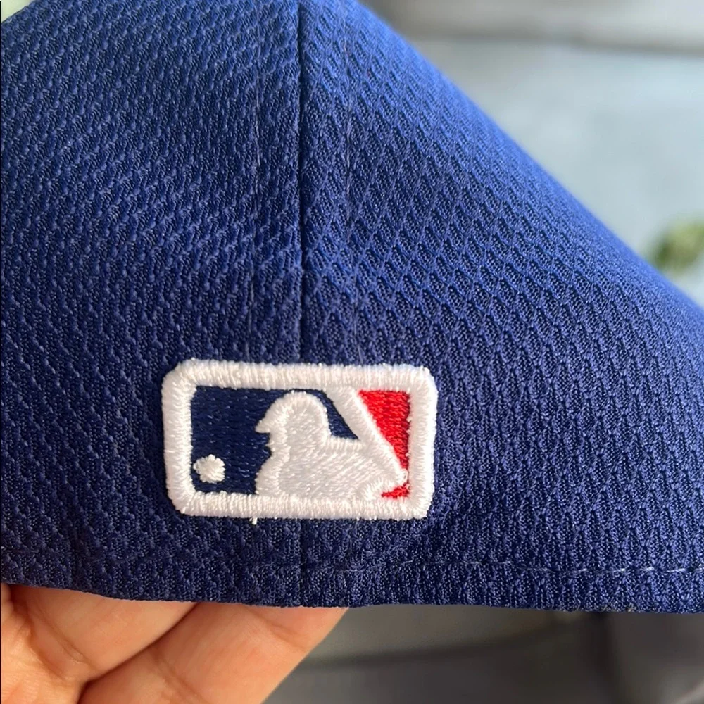 New Era Blue and Gray LA Cap